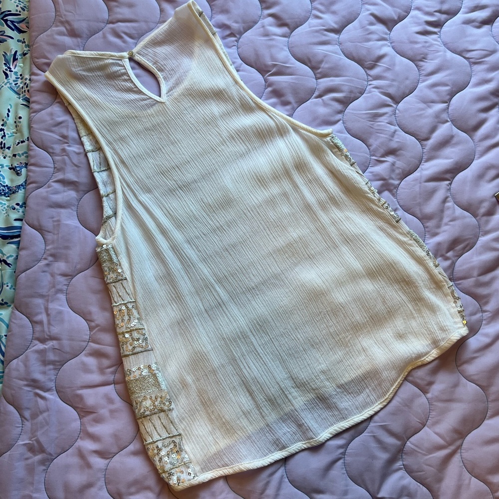 Abercrombie & Fitch Sequin Embroidered Tank Top - Picture 2 of 15